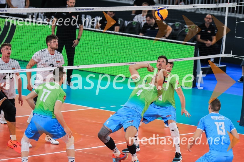  Tine  Urnaut, kapetan slovenske odbojkarske reprezentance;  Jan  Kozamernik, odbojkar;  Dejan  Vinčić, odbojkar;  Jani Kovačič, odbojkarSlovenci v četrtfinalu svetovnega prvenstva v odbojki 2022