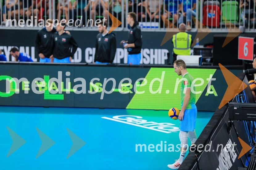  Tine  Urnaut, kapetan slovenske odbojkarske reprezentanceSlovenci v četrtfinalu svetovnega prvenstva v odbojki 2022