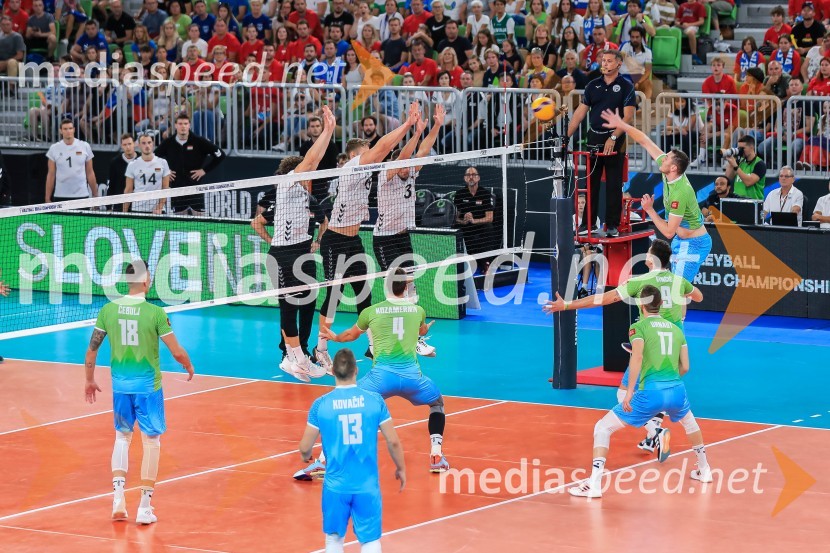  Klemen Čebulj, odbojkar;  Jani Kovačič, odbojkar;  Jan  Kozamernik, odbojkar;  Tine  Urnaut, kapetan slovenske odbojkarske reprezentance;  Dejan  Vinčić, odbojkar;  Tonček  Štern, odbojkarSlovenci v četrtfinalu svetovnega prvenstva v odbojki 2022