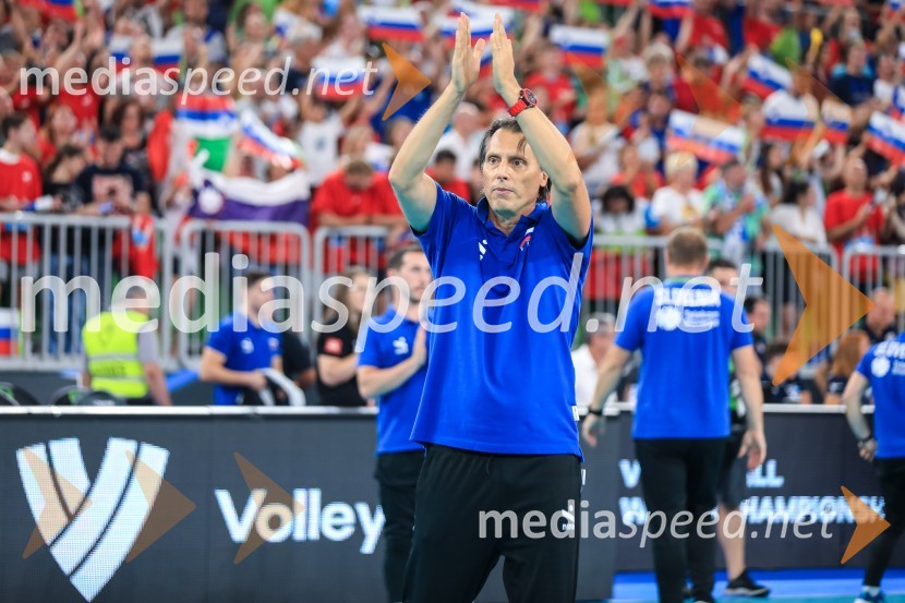  Gheorghe Crețu, trener odbojkarske reprezentance SlovenijeSlovenci v četrtfinalu svetovnega prvenstva v odbojki 2022