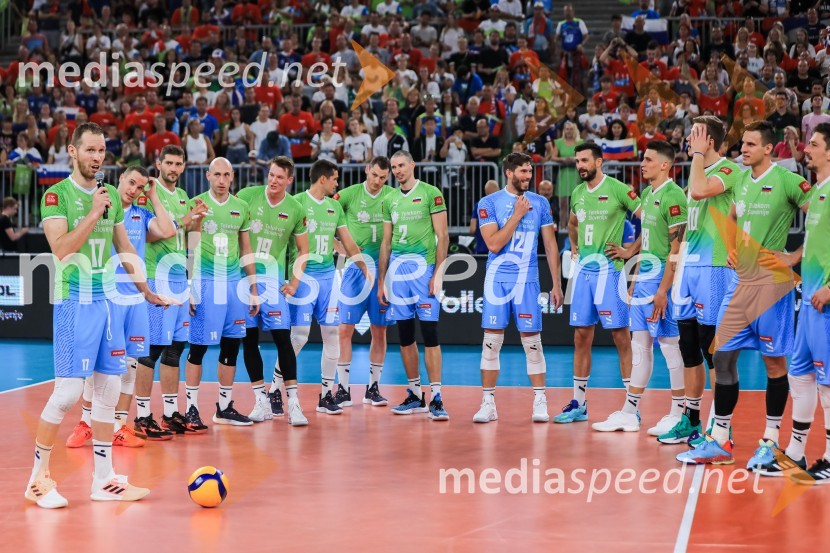  Tine  Urnaut, kapetan slovenske odbojkarske reprezentance;  Jani Kovačič, odbojkar;  Danijel Koncilja, odbojkar;  Žiga  Štern, odbojkar;  Rok  Možič, slovenski odbojkarski reprezentant ;  Gregor  Ropret, odbojkar;  Tonček  Štern, odbojkar;  Alen  Pajenk  , odbojkar;  Jan  Klobučar, odbojkar;  Mitja Gasparini   , odbojkar;  Klemen Čebulj, odbojkar;  Sašo  Štalekar, odbojkar;  Jan  Kozamernik, odbojkar;  Dejan  Vinčić, odbojkarSlovenci v četrtfinalu svetovnega prvenstva v odbojki 2022