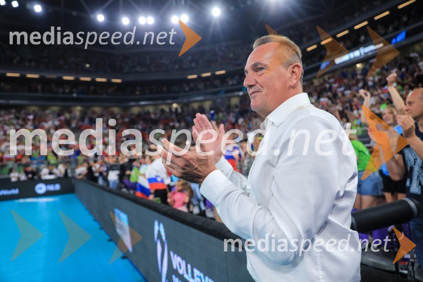  Metod Ropret, predsednik Odbojkarske zveze SlovenijeSlovenci v četrtfinalu svetovnega prvenstva v odbojki 2022