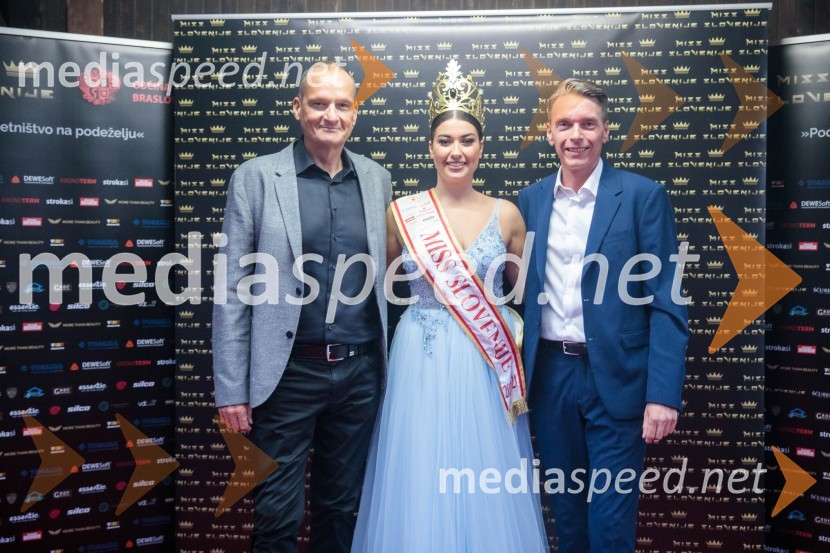  ... ;  Maja Čolić, Miss Slovenije 2020/21;  David Miško, Skupina Stroka.si, pomočnik direktorja za marketingMiss Slovenije 2022 je Ljubljančanka Vida Milivojša