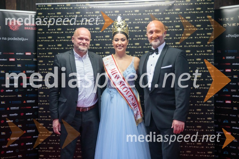  ... ;  Maja Čolić, Miss Slovenije 2020/21;  Tomaž Žohar, župan občine BraslovčeMiss Slovenije 2022 je Ljubljančanka Vida Milivojša