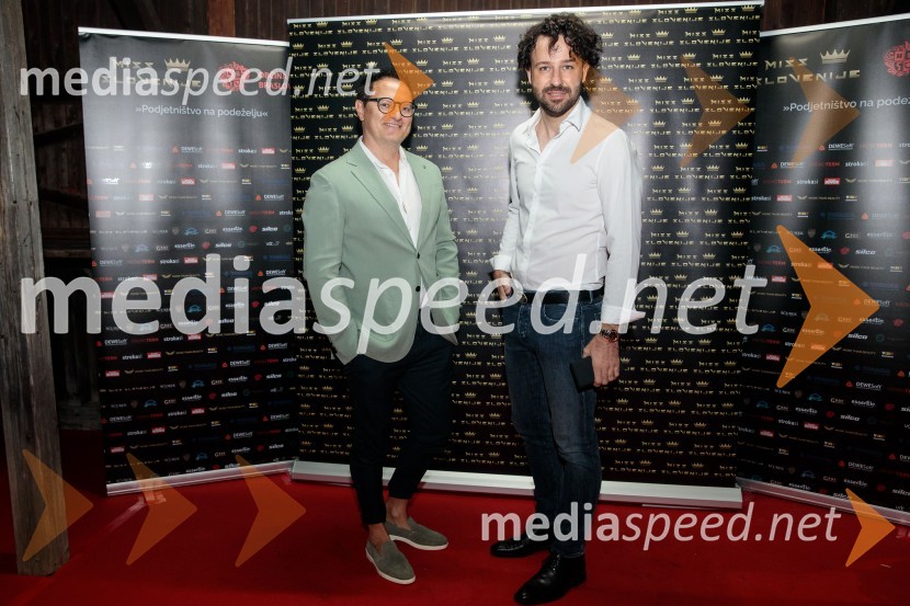  Dejan Tamše, direktor festivala BUMfest, organizator dogodkov, tolkalec;  ... Miss Slovenije 2022 je Ljubljančanka Vida Milivojša