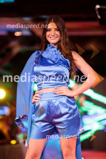  Anastazija Marić, finalistka Miss Slovenije 2022Miss Slovenije 2022 je Ljubljančanka Vida Milivojša