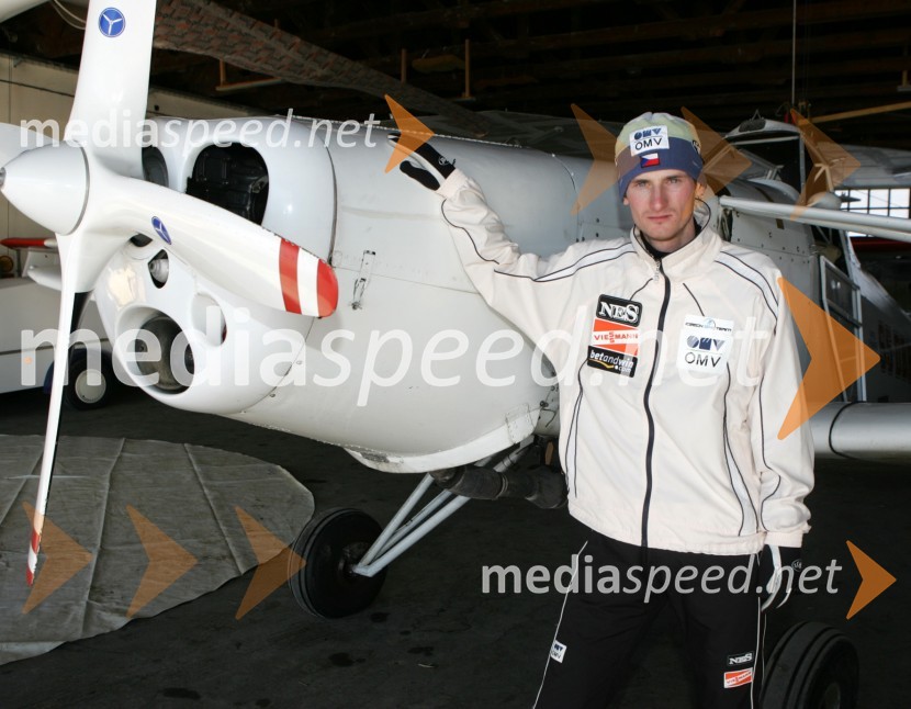 Jakub Janda, češki smučarski skakalecJakub Janda, smučarski skakalec na treningu v Lescah