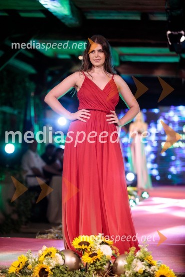  Anja Korenč, finalistka Miss Slovenije 2022Miss Slovenije 2022 je Ljubljančanka Vida Milivojša