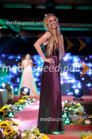  Julija Poljanec, finalistka Miss Slovenije 2022Miss Slovenije 2022 je Ljubljančanka Vida Milivojša
