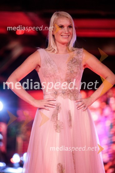  Kristina Mihelčič, finalistka Miss Slovenije 2022Miss Slovenije 2022 je Ljubljančanka Vida Milivojša