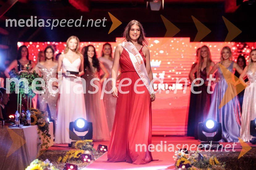  Anja Korenč, finalistka Miss Slovenije 2022Miss Slovenije 2022 je Ljubljančanka Vida Milivojša