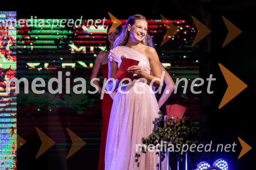  Ana Malavašič, finalistka Miss Slovenije 2022Miss Slovenije 2022 je Ljubljančanka Vida Milivojša