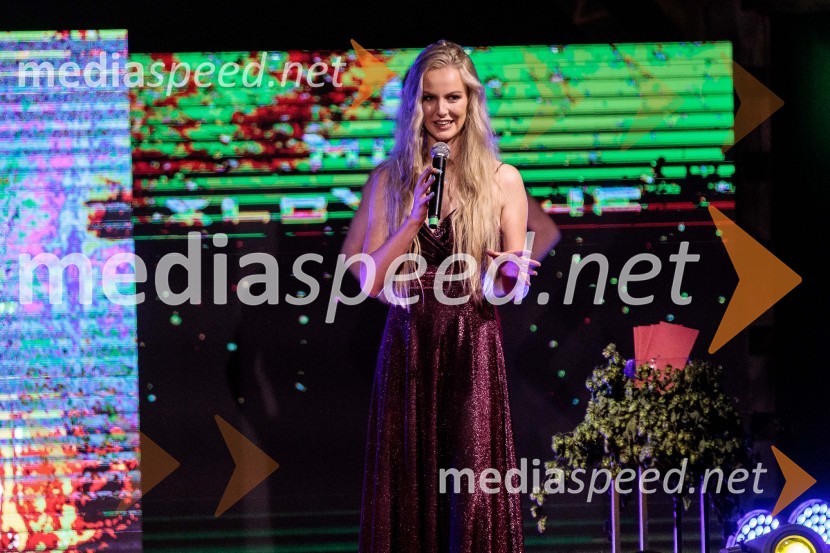  Julija Poljanec, finalistka Miss Slovenije 2022Miss Slovenije 2022 je Ljubljančanka Vida Milivojša