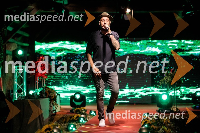  Boštjan Čukur, raper, 6 Pack ČukurMiss Slovenije 2022 je Ljubljančanka Vida Milivojša