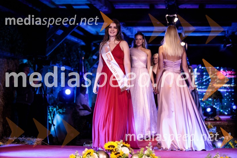  Anja Korenč, finalistna Miss Slovenije 2022Miss Slovenije 2022 je Ljubljančanka Vida Milivojša