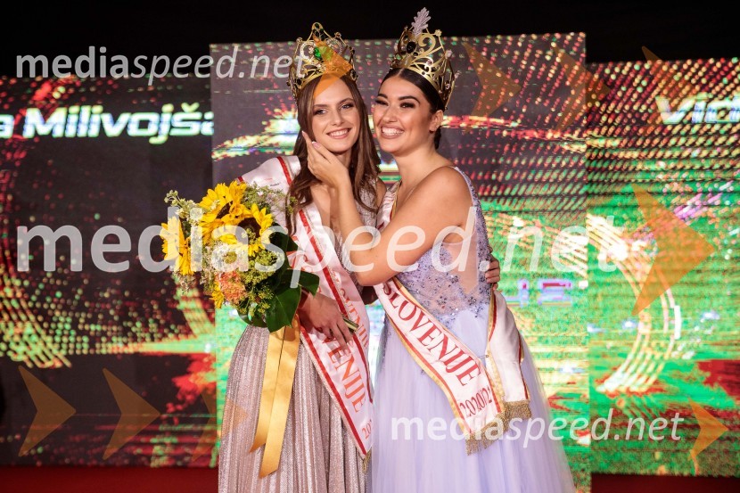  Vida Milvojša, Miss Slovenije 2022;  Maja Čolić, Miss Slovenije 2020/21Miss Slovenije 2022 je Ljubljančanka Vida Milivojša