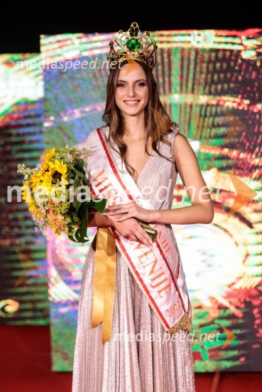  Vida Milvojša, Miss Slovenije 2022Miss Slovenije 2022 je Ljubljančanka Vida Milivojša