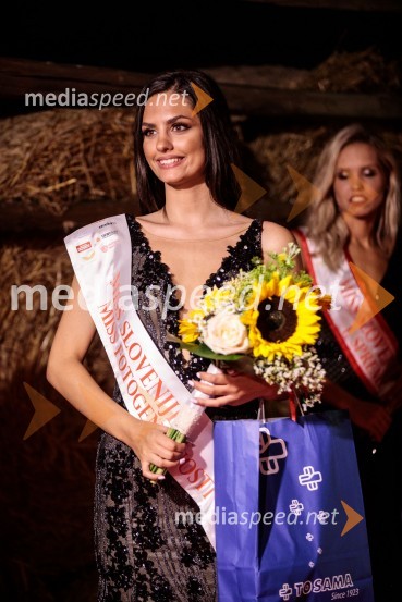  Teja Tripković, finalistka Miss Slovenije 2022Miss Slovenije 2022 je Ljubljančanka Vida Milivojša