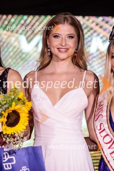 Miss Slovenije 2022 je Ljubljančanka Vida Milivojša