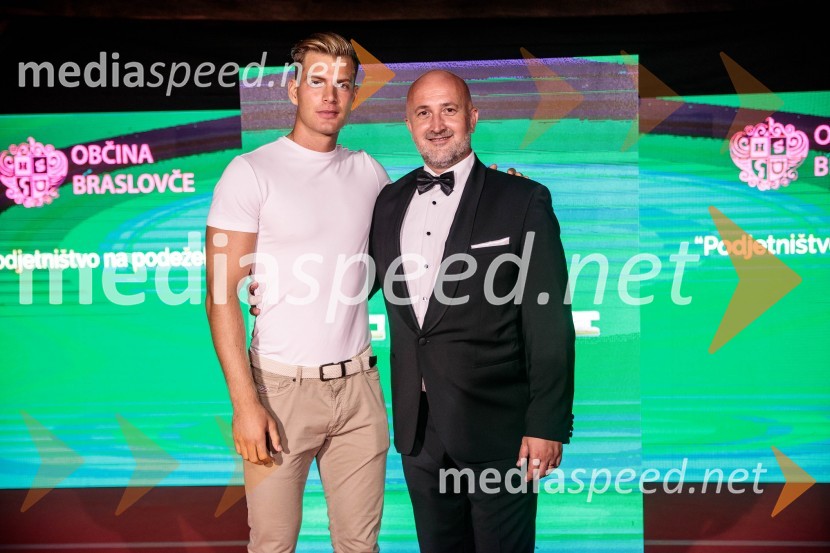   Blaž Kričej Režek, finalist Mister Slovenije 2017;  Tomaž Žohar, župan občine BraslovčeMiss Slovenije 2022 je Ljubljančanka Vida Milivojša