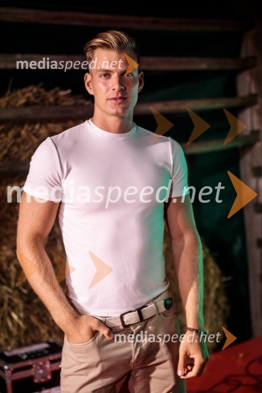   Blaž Kričej Režek, finalist Mister Slovenije 2017Miss Slovenije 2022 je Ljubljančanka Vida Milivojša