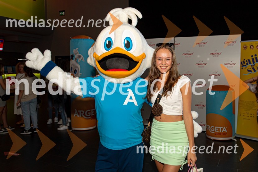  Uma Štader, igralkaGajin svet 2 navdušil tudi v Mariboru in Celju