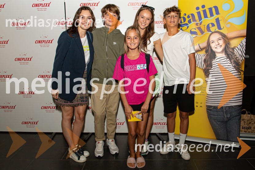  Neža  Smolinsky, igralka;  Enej Černe, igralec;  Uma Štader, igralka;  ... ;  ... Gajin svet 2 navdušil tudi v Mariboru in Celju