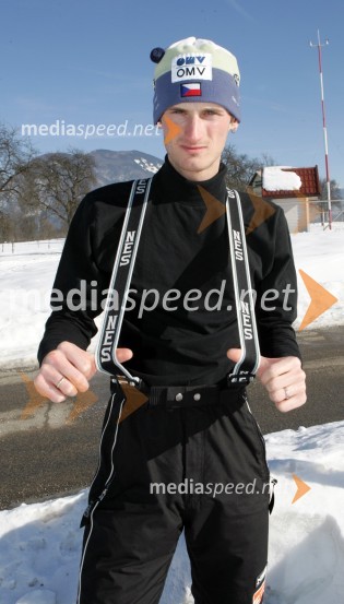 Jakub Janda, češki smučarski skakalecJakub Janda, smučarski skakalec na treningu v Lescah