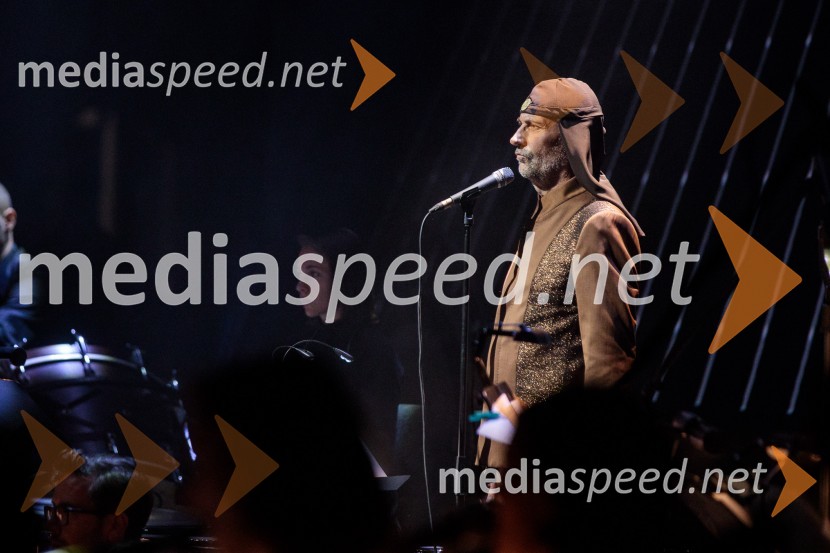  Milan Fras, vokal, skupina Laibacha/political predstavlja: LAIBACH: ألموت, Festival Ljubljana 2022