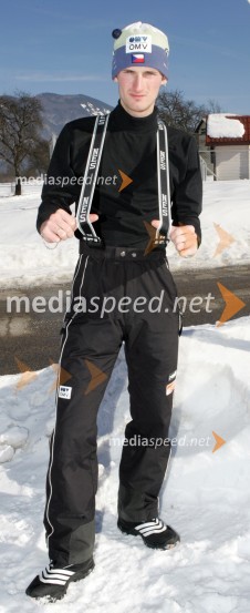 Jakub Janda, češki smučarski skakalecJakub Janda, smučarski skakalec na treningu v Lescah