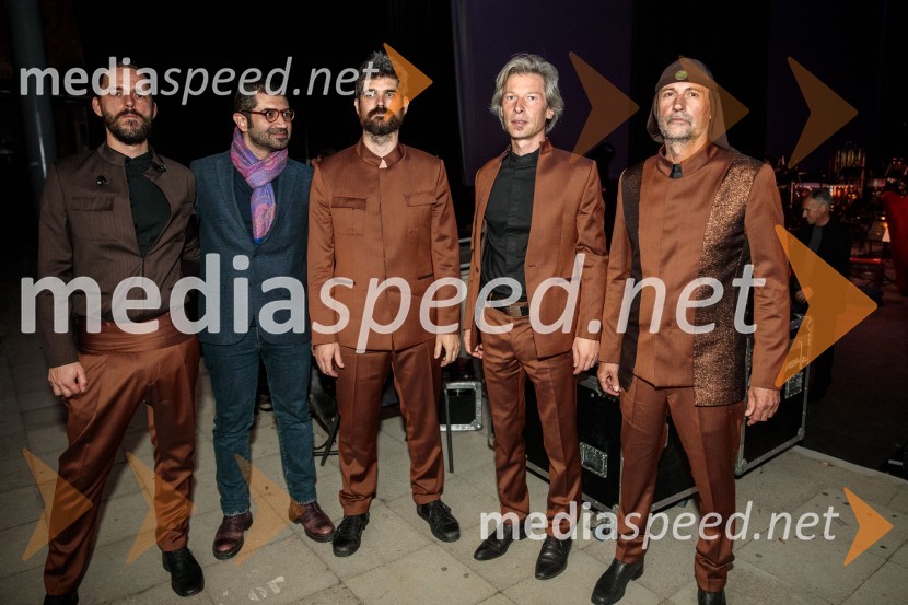  ... ;  ... ;  ... ;  ... ;  Milan Fras, vokal, skupina Laibacha/political predstavlja: LAIBACH: ألموت, Festival Ljubljana 2022