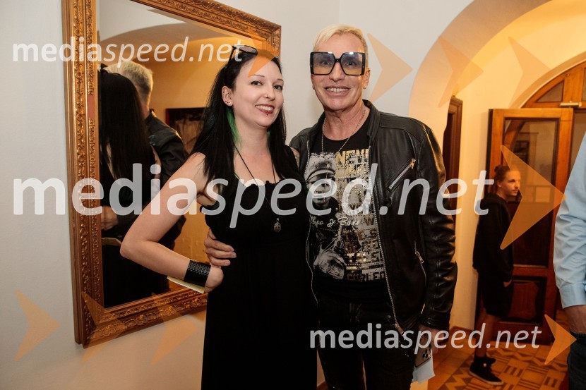  Maruša Šinkovič, PR Festival Ljubljana;   Igor  Jelen-Iggy, koreograf, lastnik plesnega centra Igena/political predstavlja: LAIBACH: ألموت, Festival Ljubljana 2022