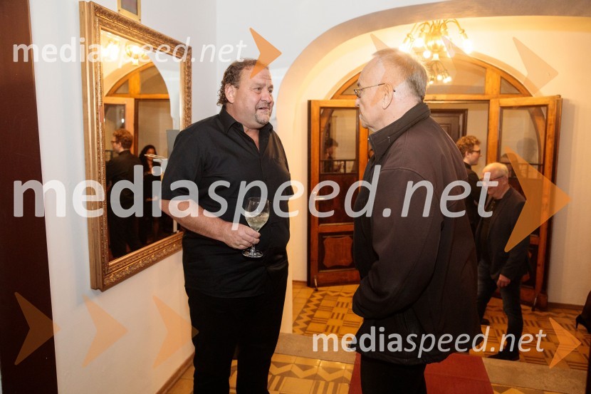  Darko  Brlek, direktor in umetniški vodja, Festival Ljubljana;  ... a/political predstavlja: LAIBACH: ألموت, Festival Ljubljana 2022