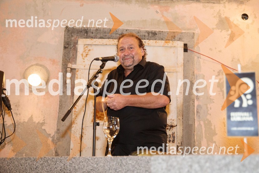  Darko  Brlek, direktor in umetniški vodja, Festival Ljubljanaa/political predstavlja: LAIBACH: ألموت, Festival Ljubljana 2022