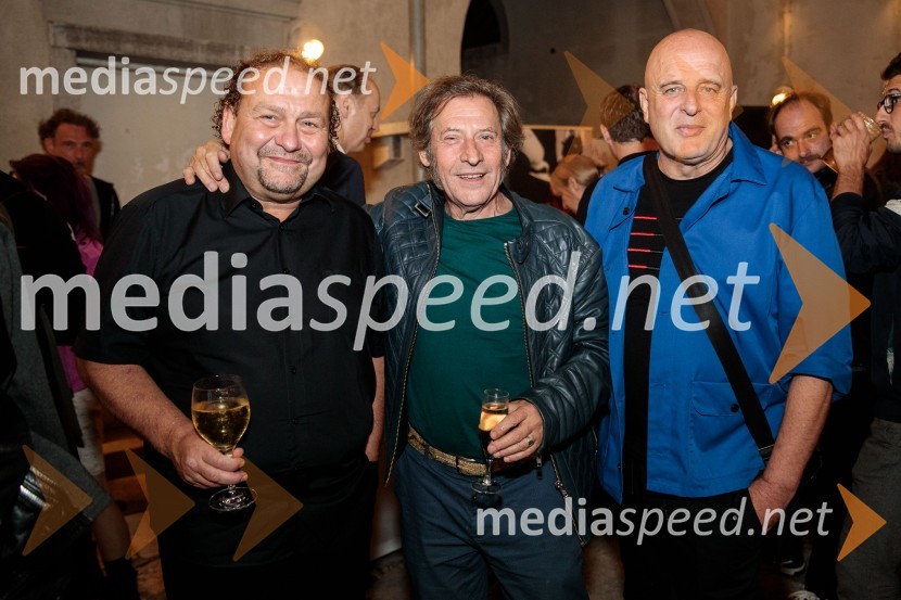  Darko  Brlek, direktor in umetniški vodja, Festival Ljubljana;  ... ;  ... a/political predstavlja: LAIBACH: ألموت, Festival Ljubljana 2022