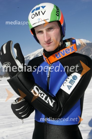 Jakub Janda, češki smučarski skakalecJakub Janda, smučarski skakalec na treningu v Lescah