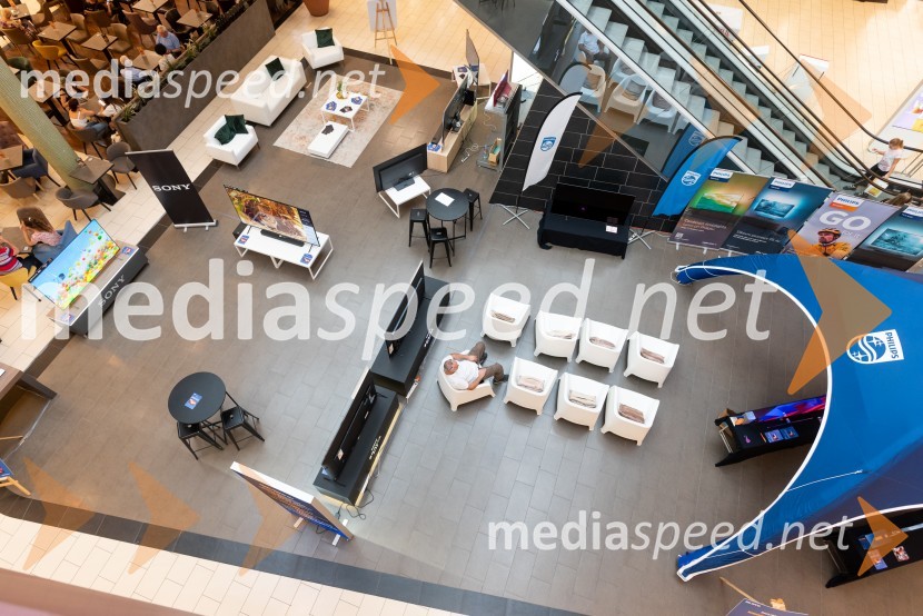 Big Bangovi dnevi zabavne elektronike v Cityentru Celje in obisk RK Celje