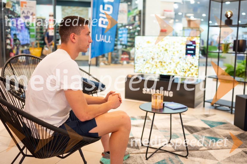  Filip Rakita, rokometašBig Bangovi dnevi zabavne elektronike v Cityentru Celje in obisk RK Celje