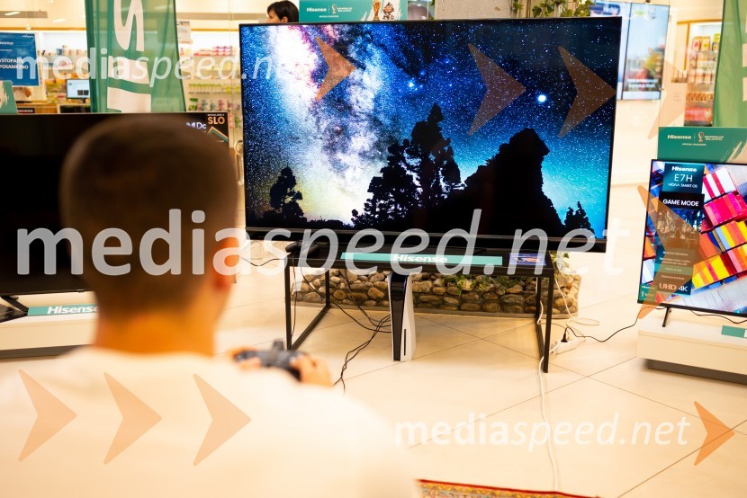  Filip Rakita, rokometašBig Bangovi dnevi zabavne elektronike v Cityentru Celje in obisk RK Celje