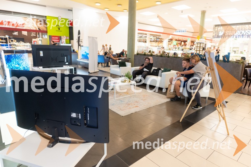 Big Bangovi dnevi zabavne elektronike v Cityentru Celje in obisk RK Celje