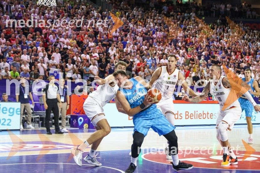  ... ;  Luka  Dončić, košarkar;  ... ;  ... Evropsko prvenstvo v košarki 2022, Slovenija - Nemčija