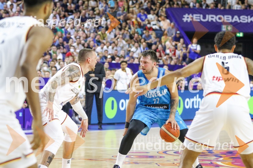  ... ;  Luka  Dončić, košarkarEvropsko prvenstvo v košarki 2022, Slovenija - Nemčija