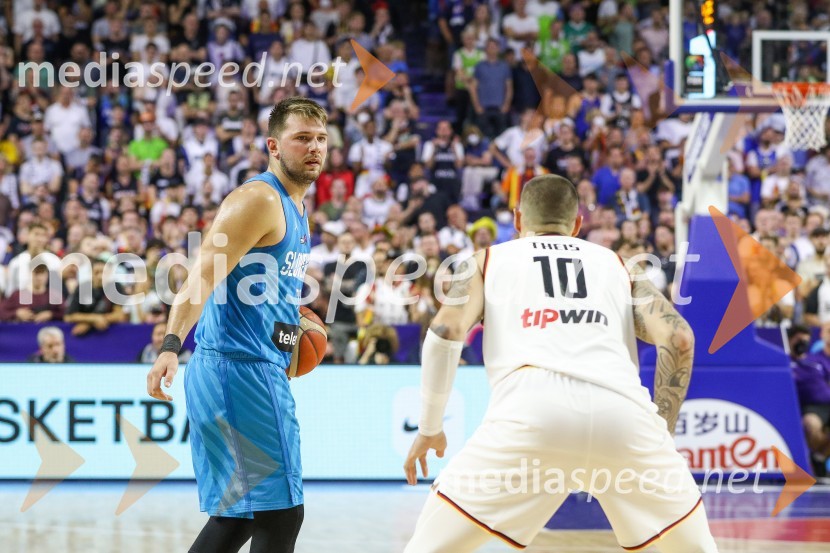  Luka  Dončić, košarkar;  ... Evropsko prvenstvo v košarki 2022, Slovenija - Nemčija