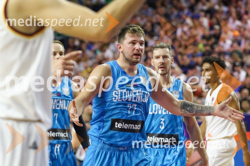  Luka  Dončić, košarkarEvropsko prvenstvo v košarki 2022, Slovenija - Nemčija