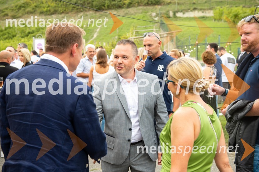  ... ;  Jure Struc, direktor, Zavod za turizem Maribor;  ... Žametna večerja tokrat prvič v Mariboru