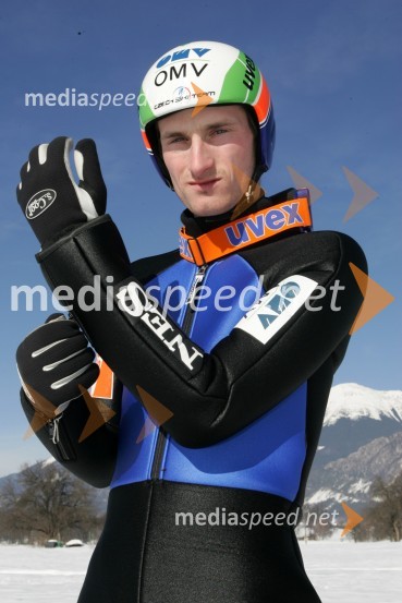 Jakub Janda, češki smučarski skakalecJakub Janda, smučarski skakalec na treningu v Lescah