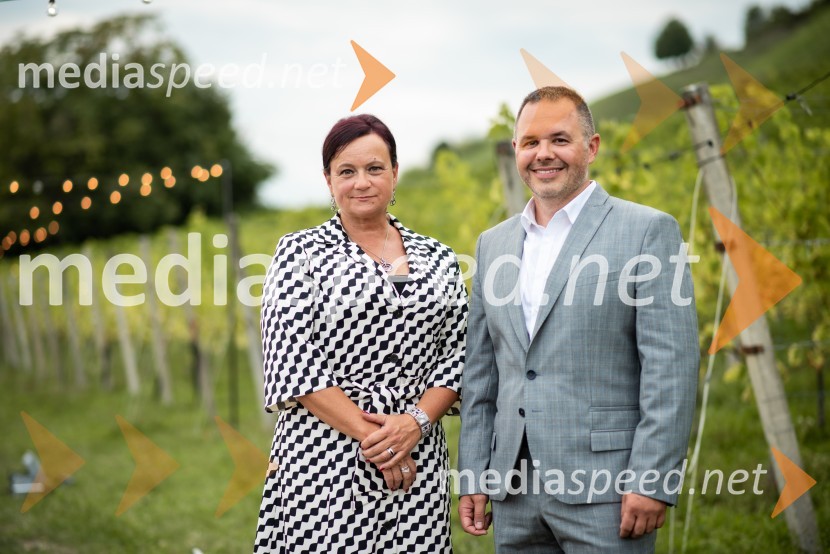 dr. Tanja Angleitner Sagadin, direktorica, VSGT Maribor;  Jure Struc, direktor, Zavod za turizem MariborŽametna večerja tokrat prvič v Mariboru