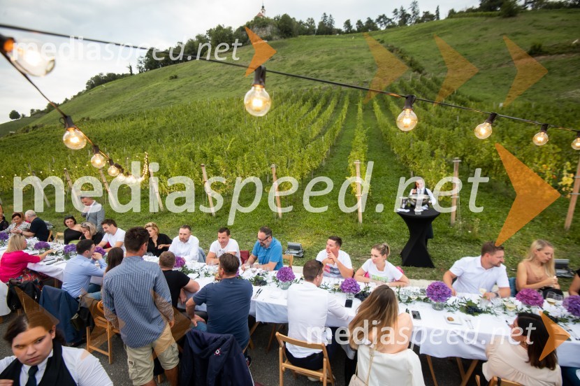 Žametna večerja tokrat prvič v Mariboru