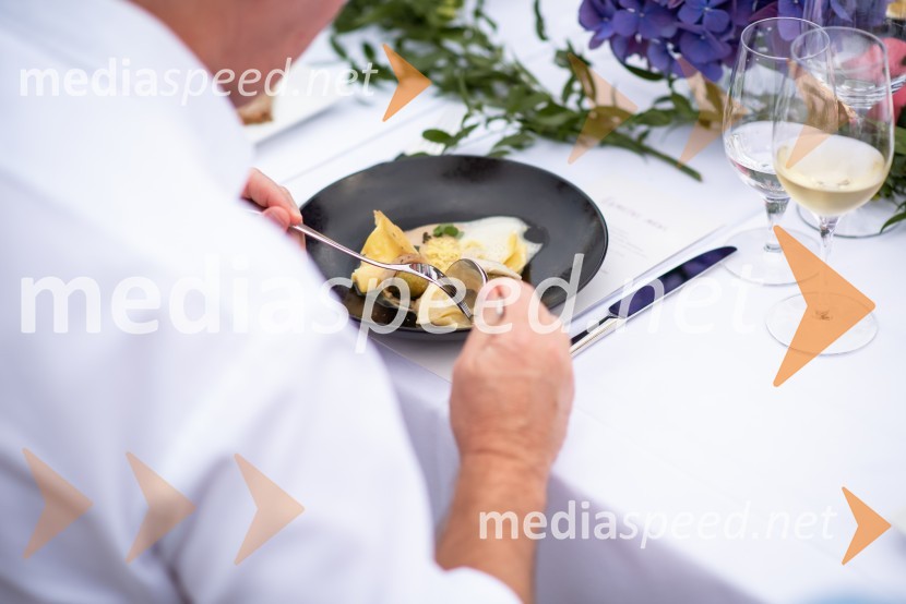 Žametna večerja tokrat prvič v Mariboru