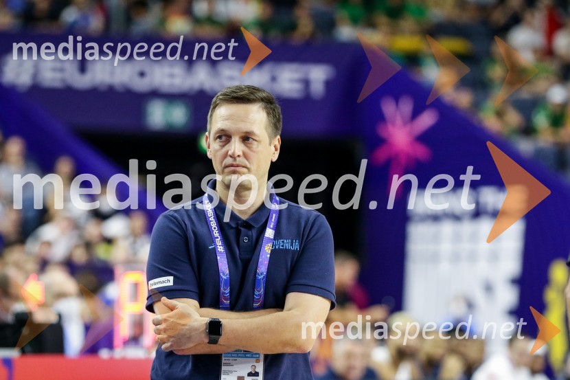  Aleksander Sekulić, selektor  košarkaške reprezentanceSlovenija na po epski predstavi Dončića zasenčila Francoze